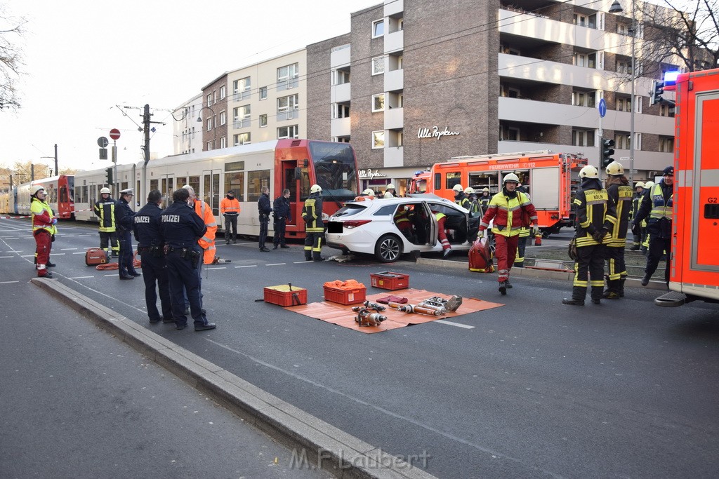 VU PKW Strab Koeln Mitte Pipinenstr Hohestr P033.JPG - Miklos Laubert